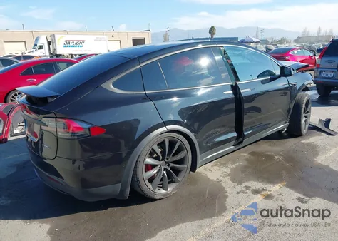 2018 Tesla Model X 100D/75D/P100D из США, поврежденный, VIN 5YJXCBE45JF106654